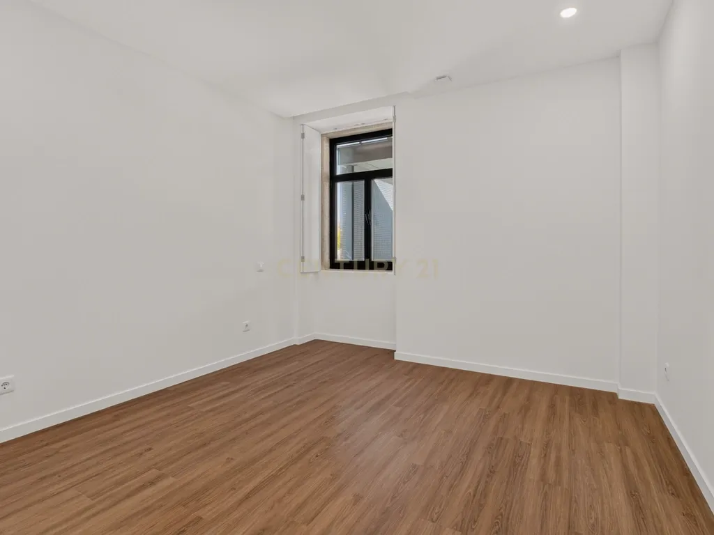 Apartamento/Moradia Duplex Novo com Terraço Privativo – Barroselas, Viana do Castelo - Image 12