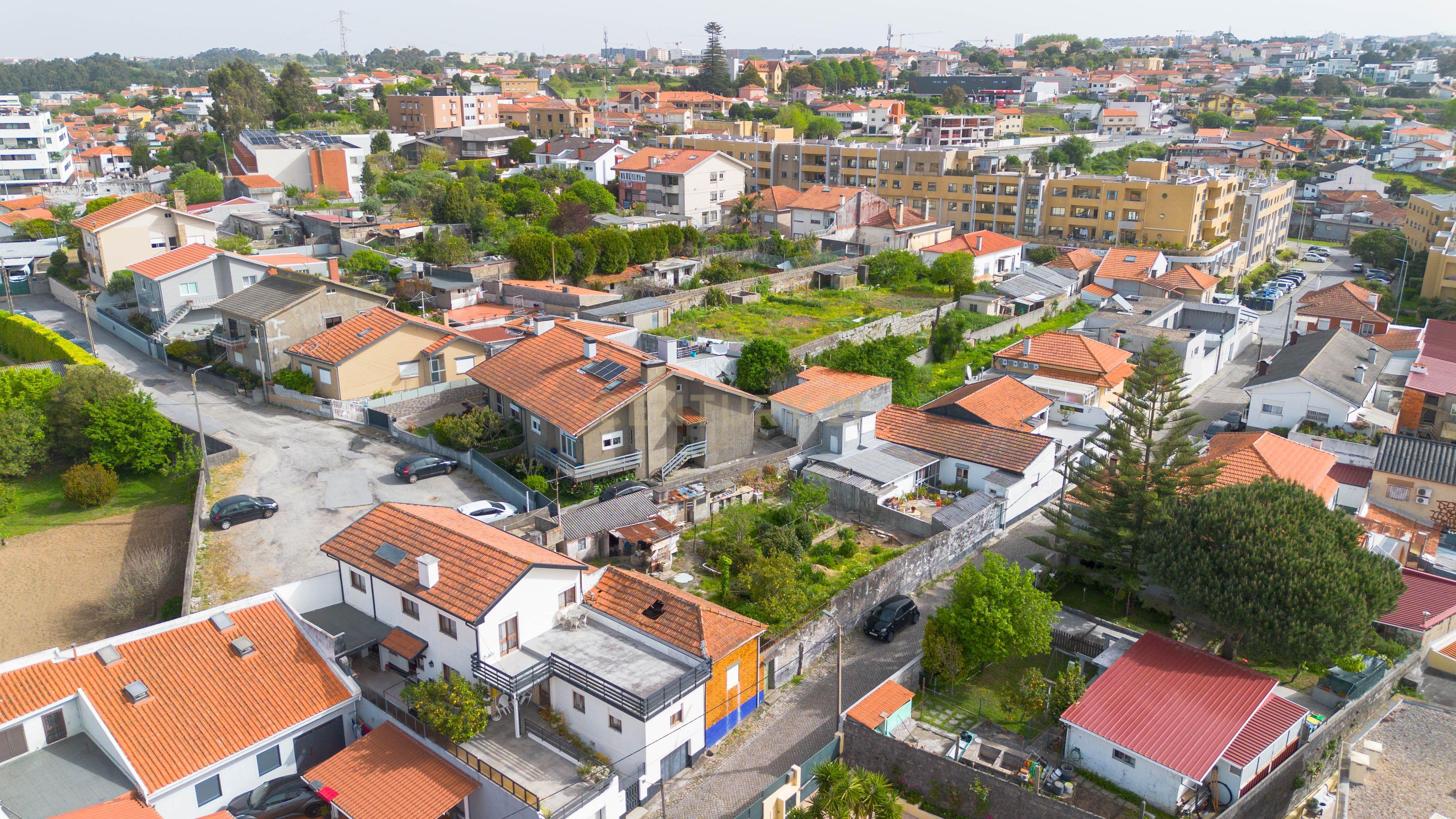 Fotografia 9 de Terreno na Madalena com PIP em aprovação para 3 moradias novas.