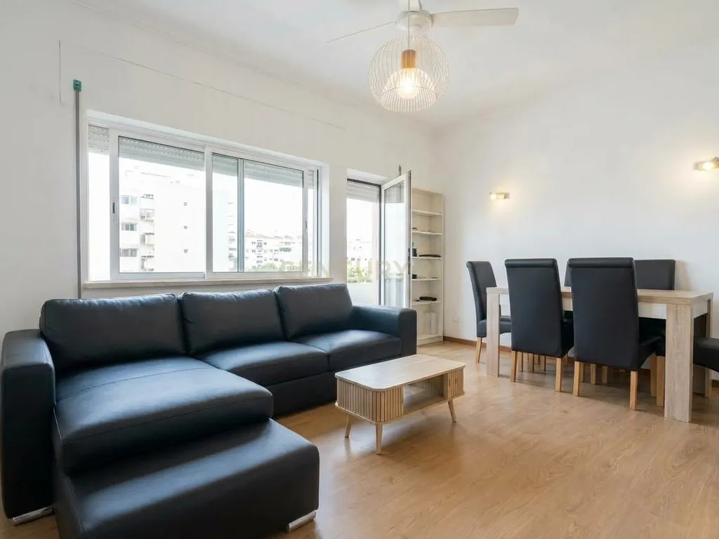 Apartamento com 3 quartos e garagem em Darque - Viana do Castelo - Image 1