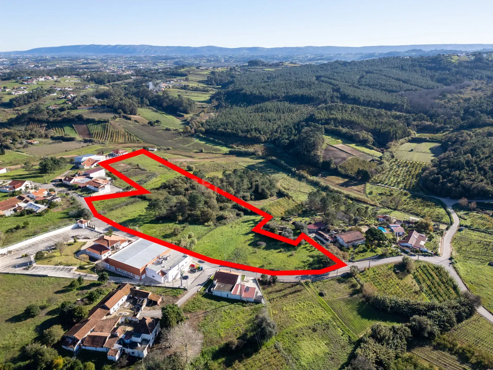 Fotografia 2 de erreno com 22.585 m² na Junqueira – excelente potencial de investimento