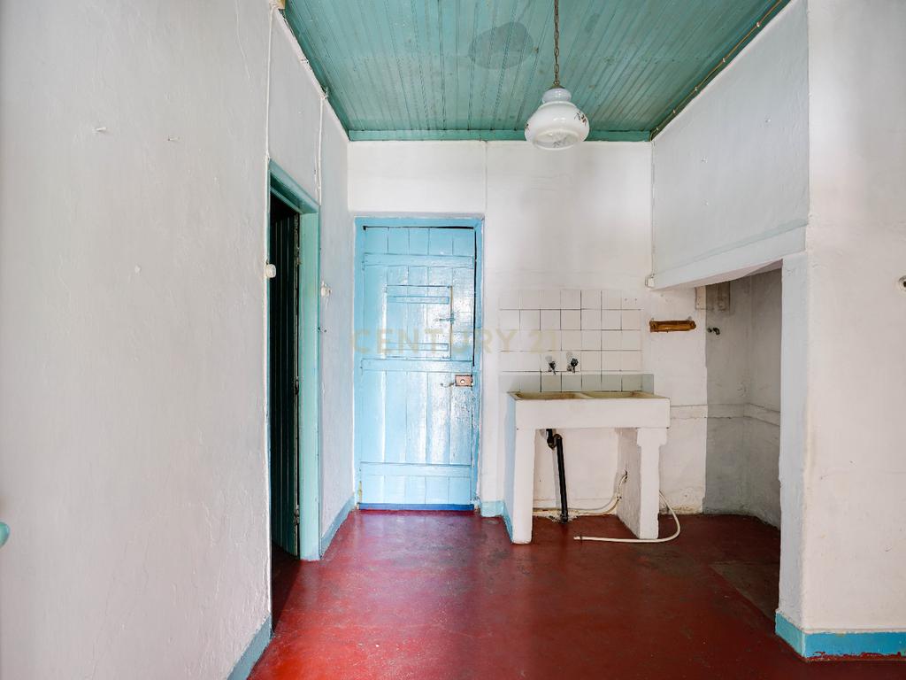 2 Casas T4 com Jardim em Alcanena - Oportunidade Única! - Image 8