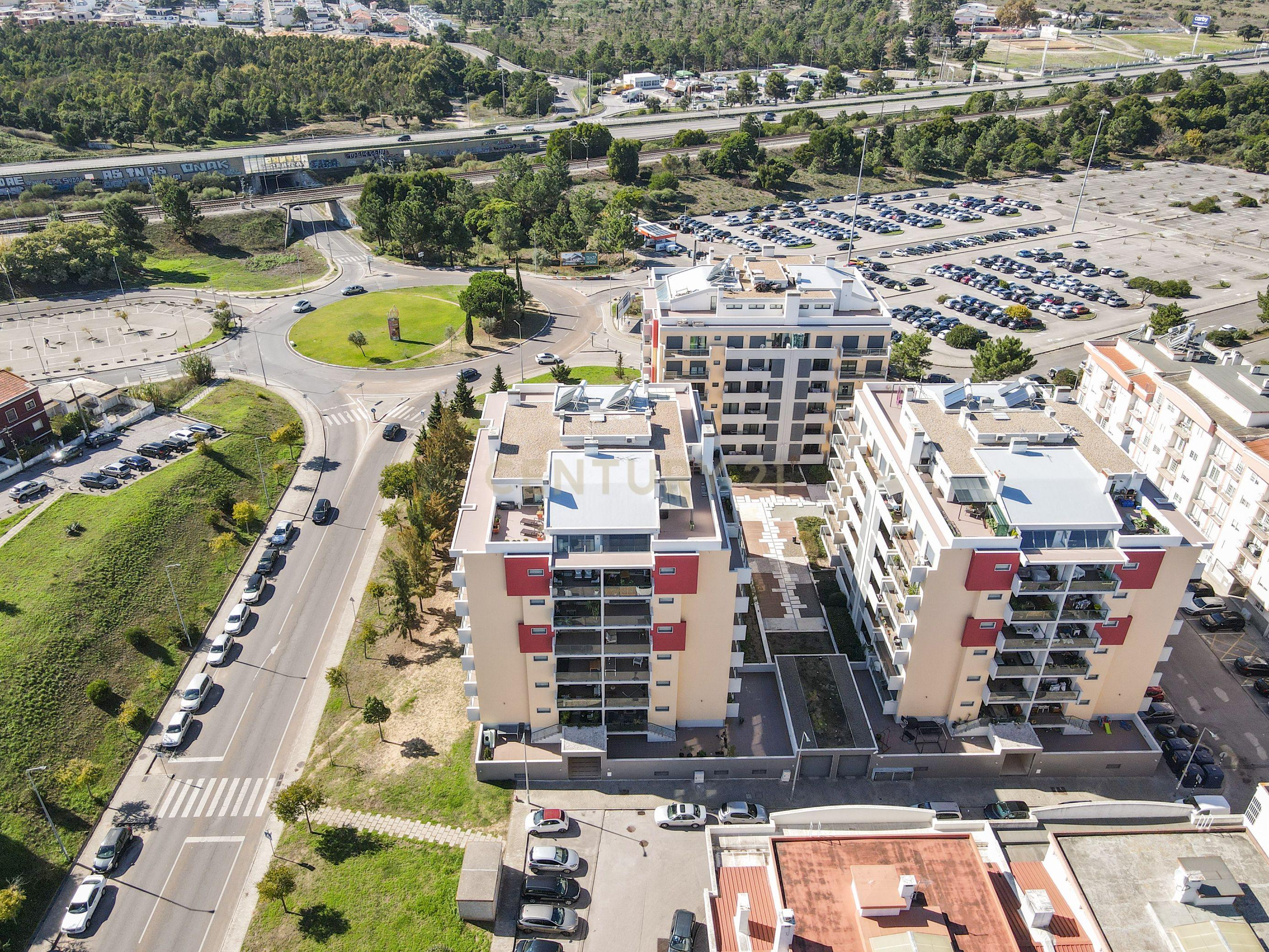Apartamento Premium T3 Terraços d'Amora - Image 15
