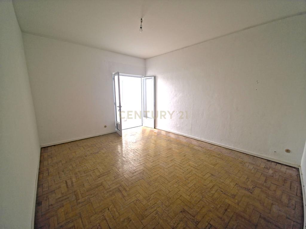 Apartamento T2 no Centro de Peniche  - Image 2
