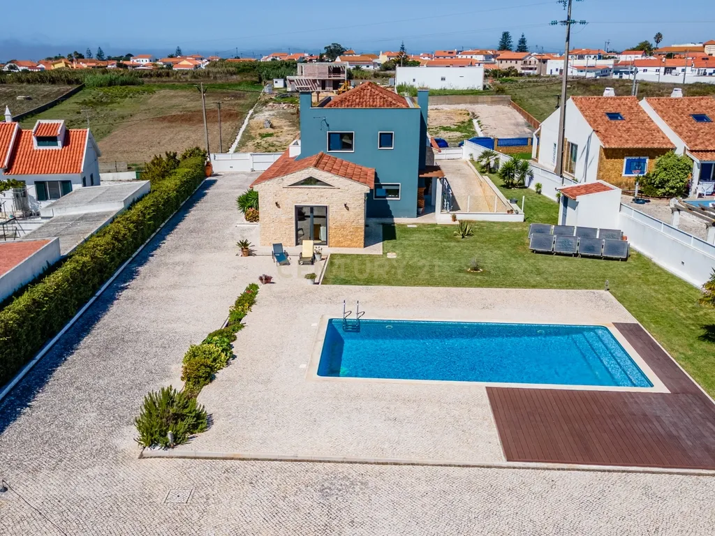 Moradia T4, em Sintra/Assafora, piscina e terreno de 3.720m2 - Image 4