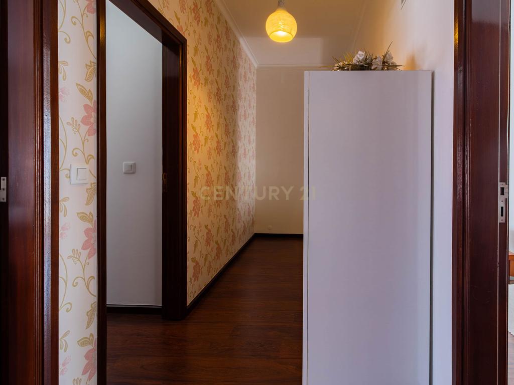 Moradia T3 com Jardim, Garagem e Cave em Embra, Marinha Grande - Image 27
