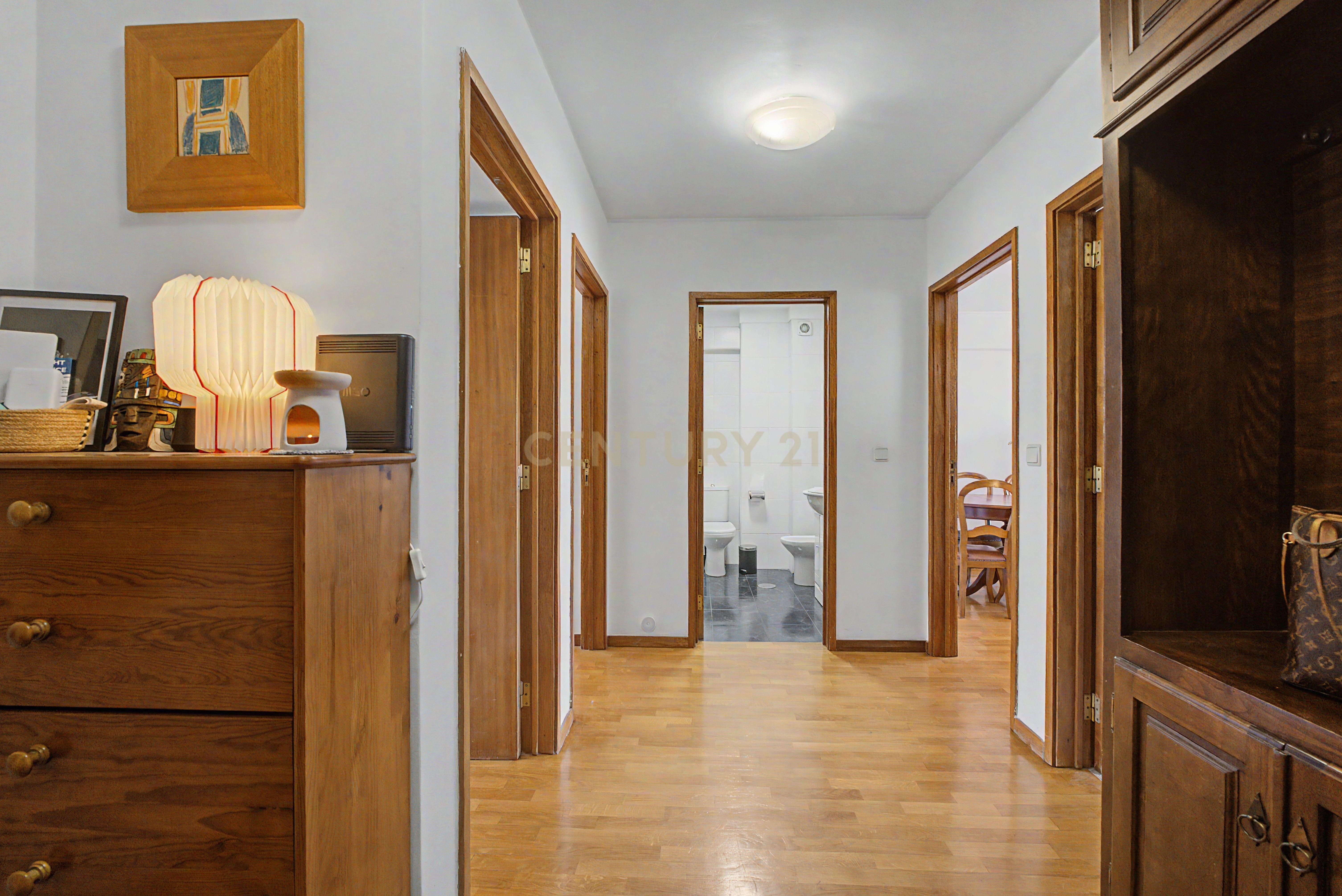 Fotografia 12 de Apartamento T2 em Cedofeita, Porto - Oportunidade Única!