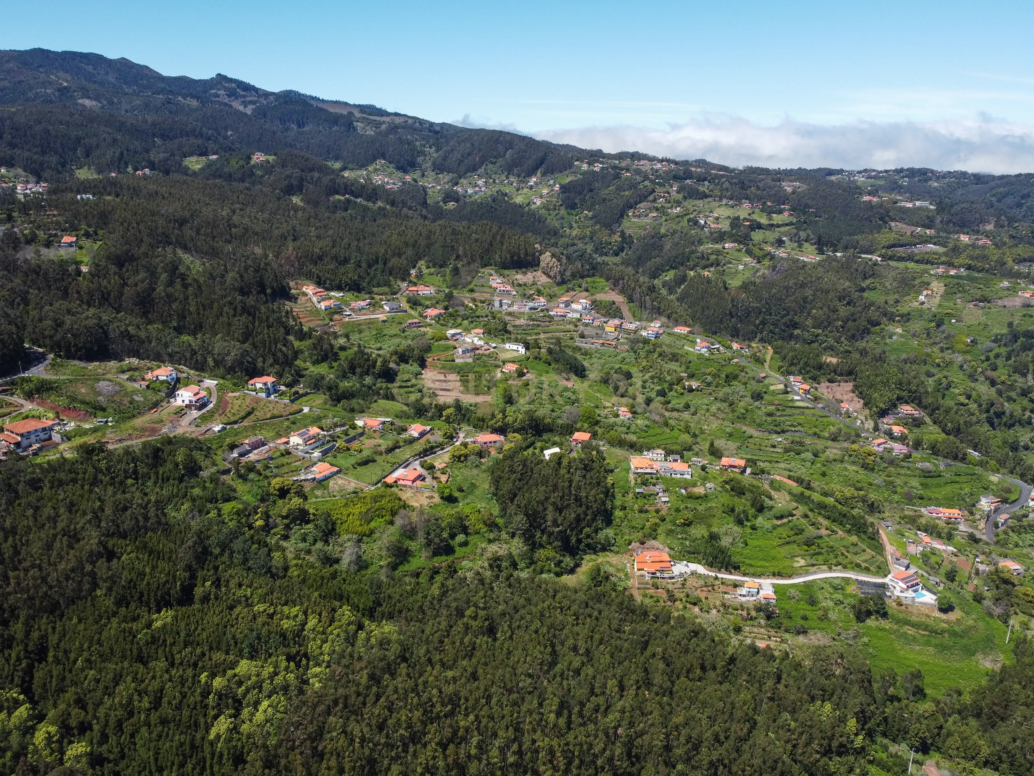 Fotografia 8 de Terreno com Vista Mar e Viabilidade de Construção para Habitação Própria em Gaula