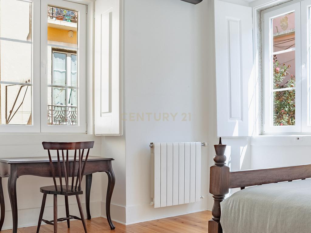 APARTAMENTO DE LUXO NA RUA DE SÃO BENTO — 188 m² | PRÍNCIPE REAL · ESTRELA - Image 54
