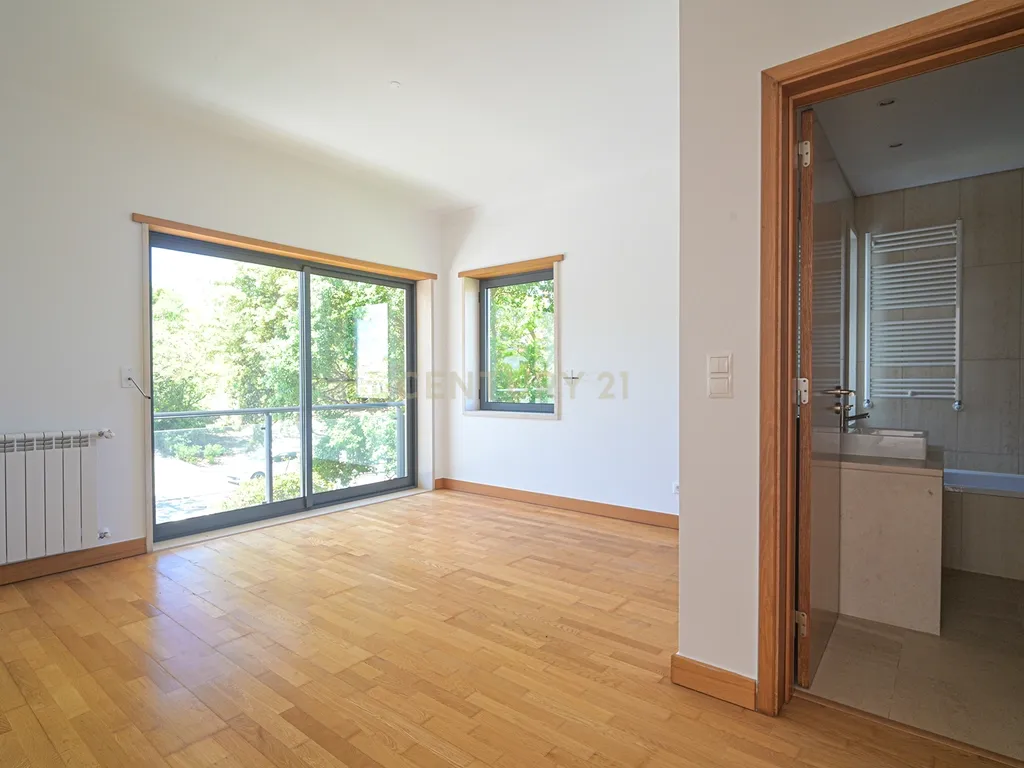 Moradia em Banda T4 no Empreendimento Oeiras Golfe Residence - Image 35