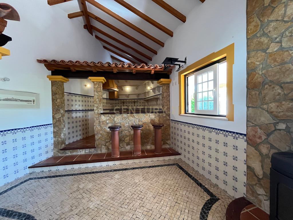Moradia com 5 quartos em Vale Covo, Bombarral, com jardim, piscina, barbecue, adega e várias zonas de lazer - Image 41