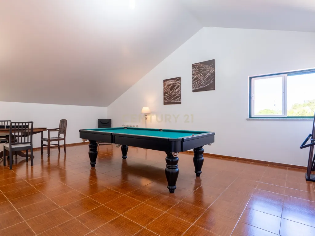 Espaço, Natureza e Tranquilidade: Moradia T6 em Cabril - Image 22