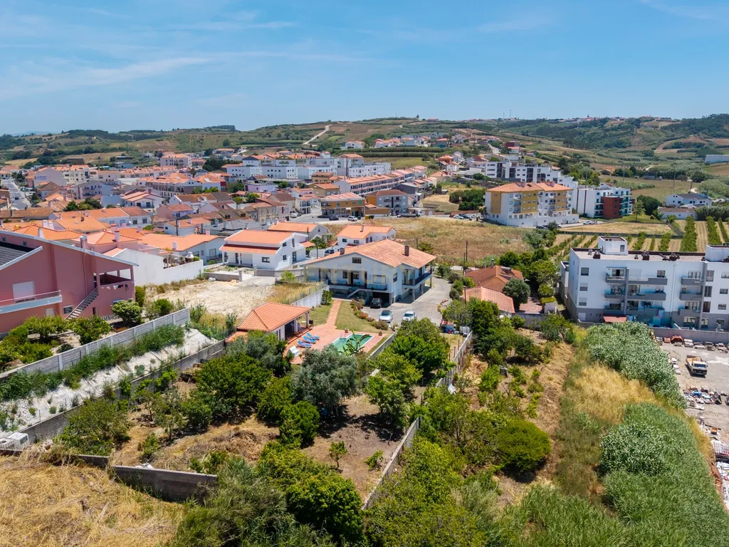 Moradia T5 com Piscina em Lourinhã - Image 50