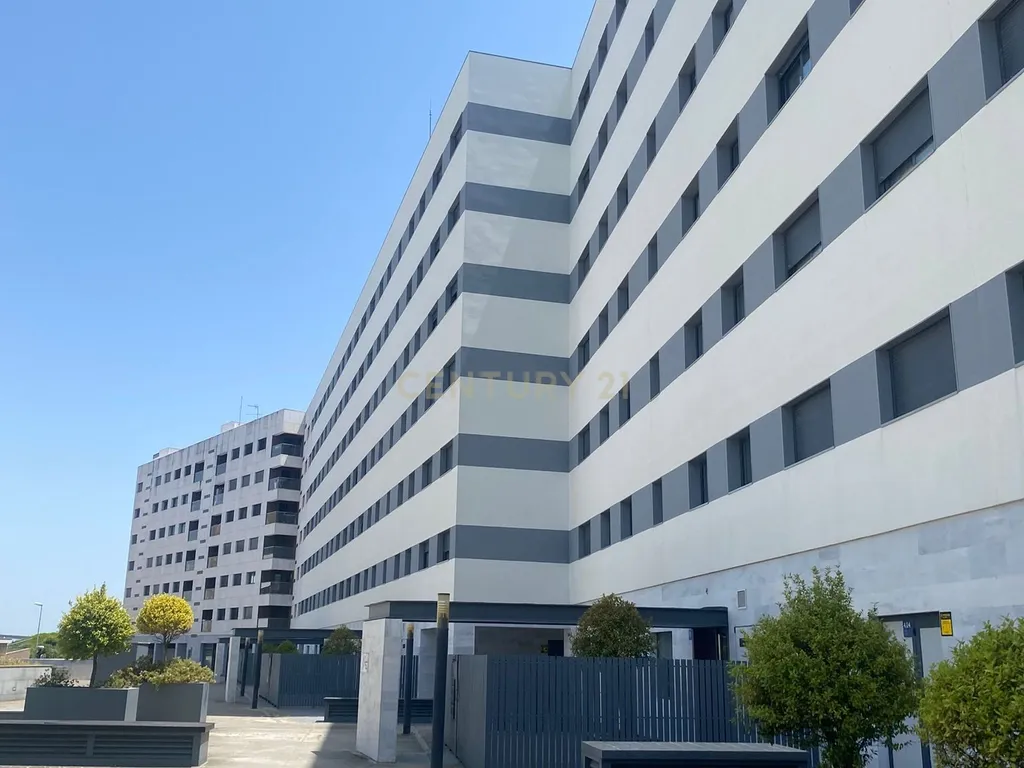Apartamento T3+1 com 2 Suites, Varanda e 2 Lugares de Garagem no Parque das Nações, Lisboa - Image 30