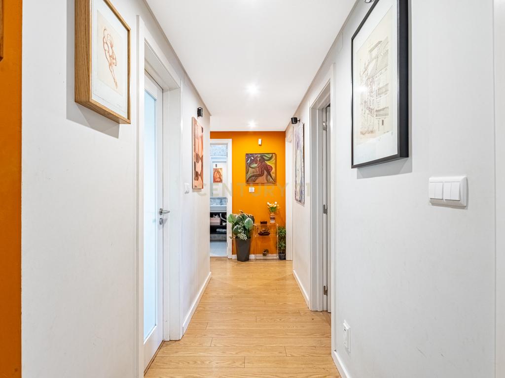 Apartamento T3 com Parqueamento e Arrecadação | Montijo - Image 13