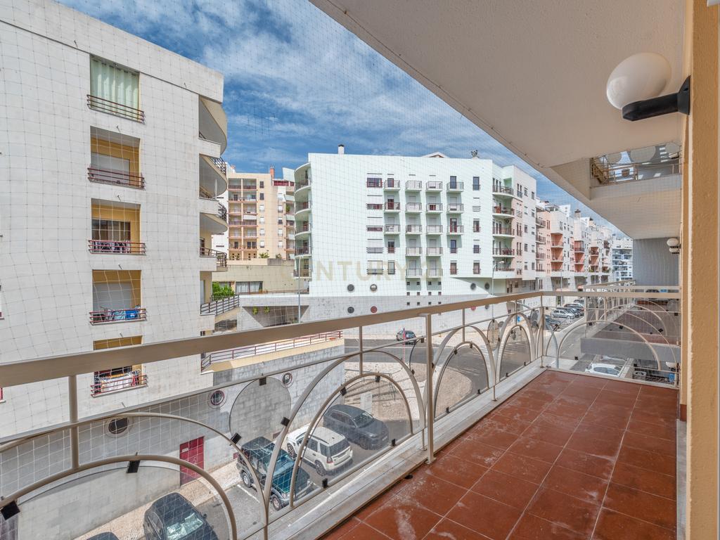 T3 para arrendamento em Linda-a-Velha - Image 20