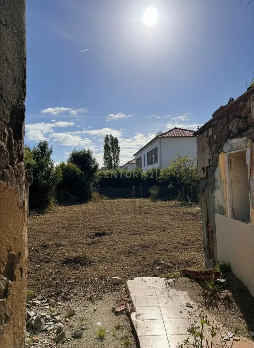 Fotografia 9 de Moradia T4+2 de Arquitetura Contemporânea | Leça da Palmeira
