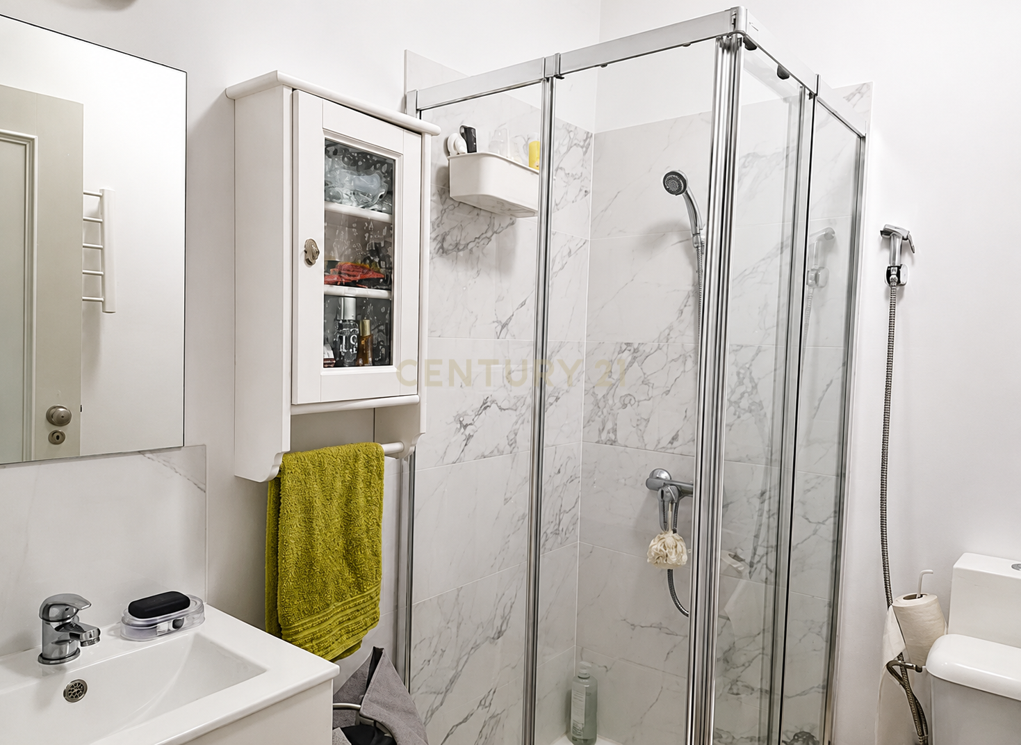 Fotografia 10 de Apartamento T3+1 Renovado com 2 Casas de Banho | Olivais, Lisboa
