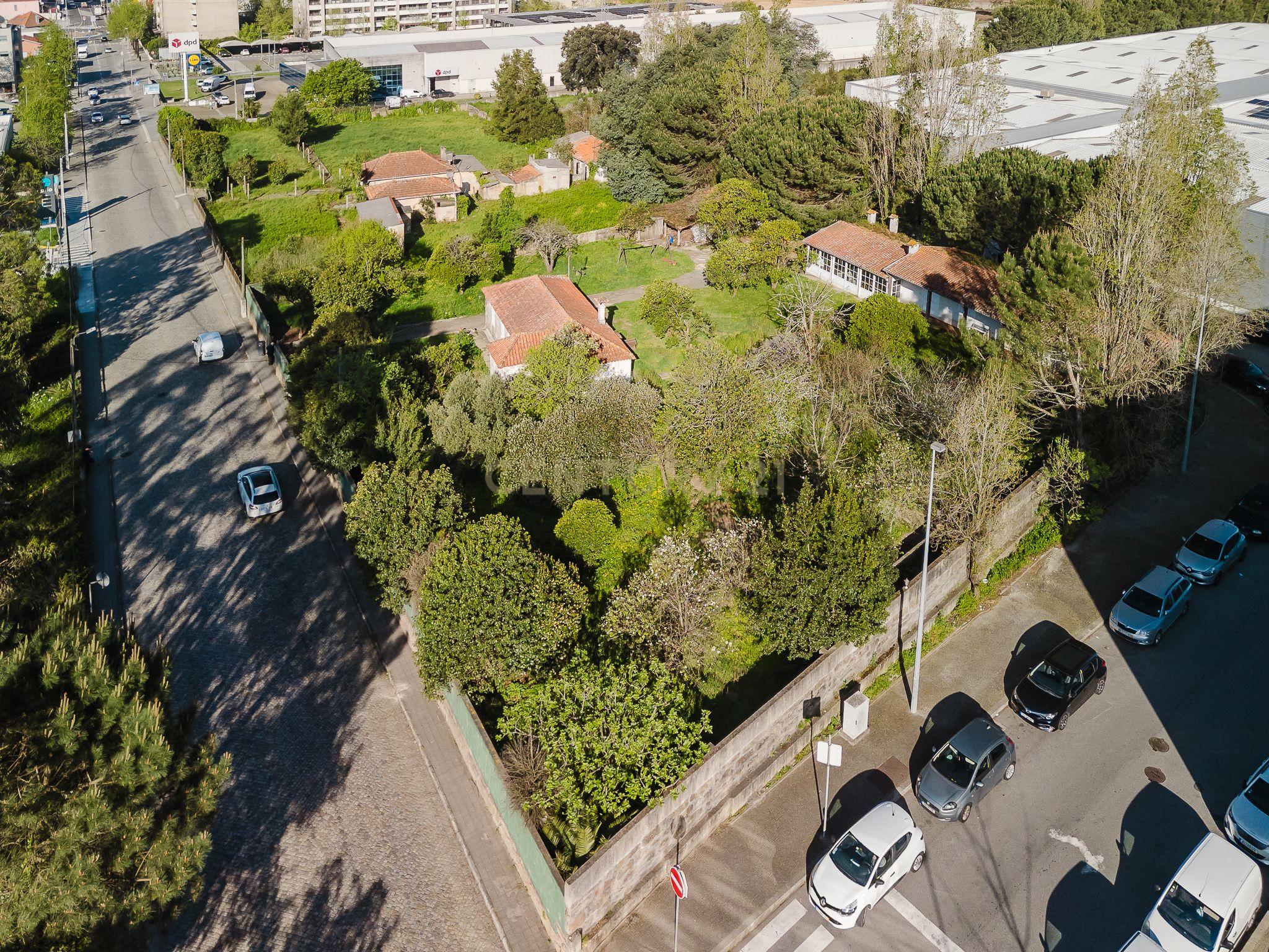 Propriedade Única com 2.400 m² na Maia — Grande Potencial de Rentabilidade - Image 19