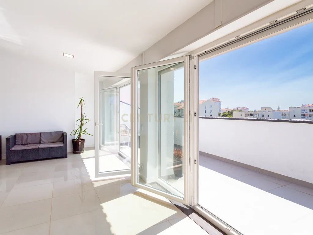 Penthouse T3 com vista mar e serra - Cascais - Image 38
