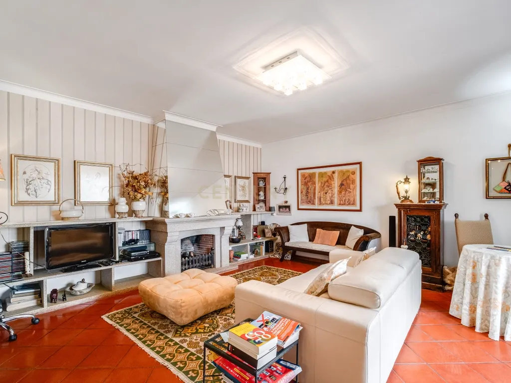 Há casas que se visitam… e há casas que se sentem. Esta é, sem dúvida, uma delas. - Image 2