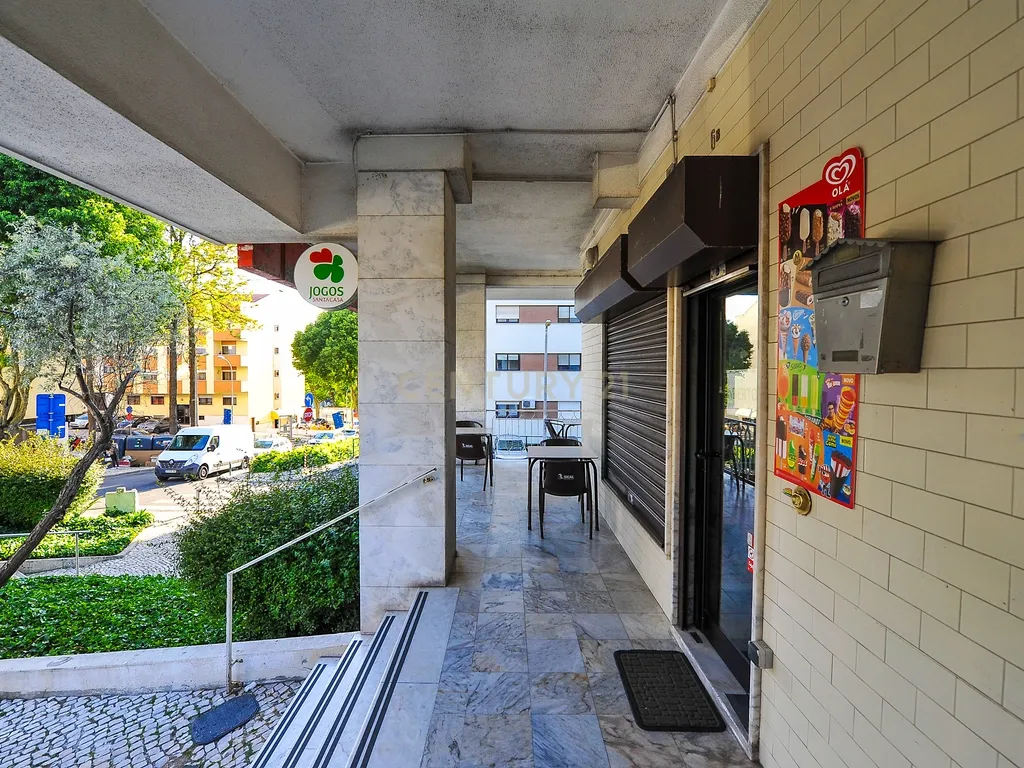 Trespasse de Café-Snack em Carnaxide. Excelente oportunidade de negócio - Image 2