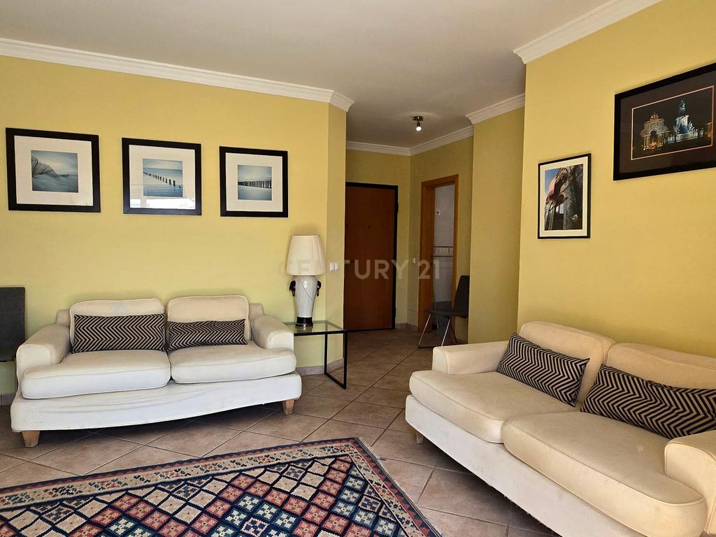 Apartamento T1 com Piscina, Terraço e Garagem | Arrendamento Anual | Santa Luzia, Tavira - Image 9