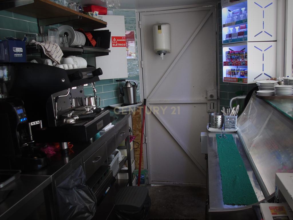 Quiosque Comercial em Nova Oeiras, totalmente equipado  - Image 14