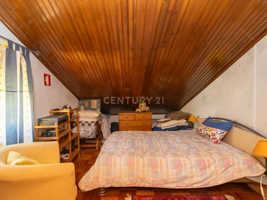 Moradia em Banda de 5 assoalhadas na Banática - Image 58