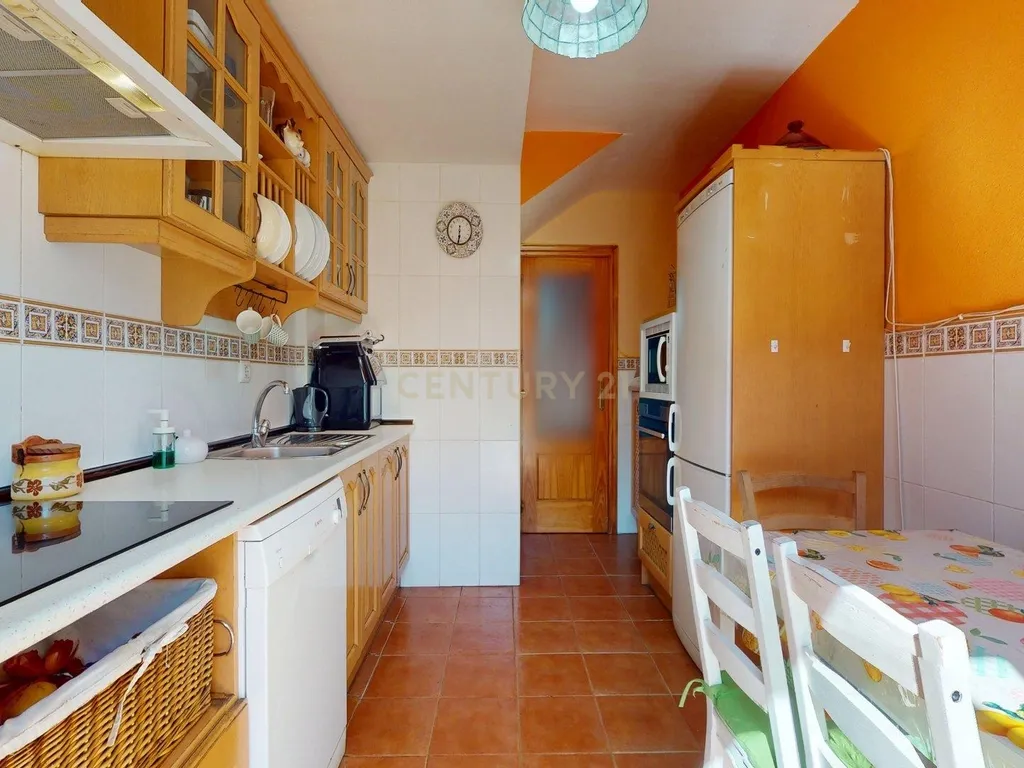 Chalet Renovado em Alovera, Guadalajara - 5 Quartos e 3 WC - Image 27