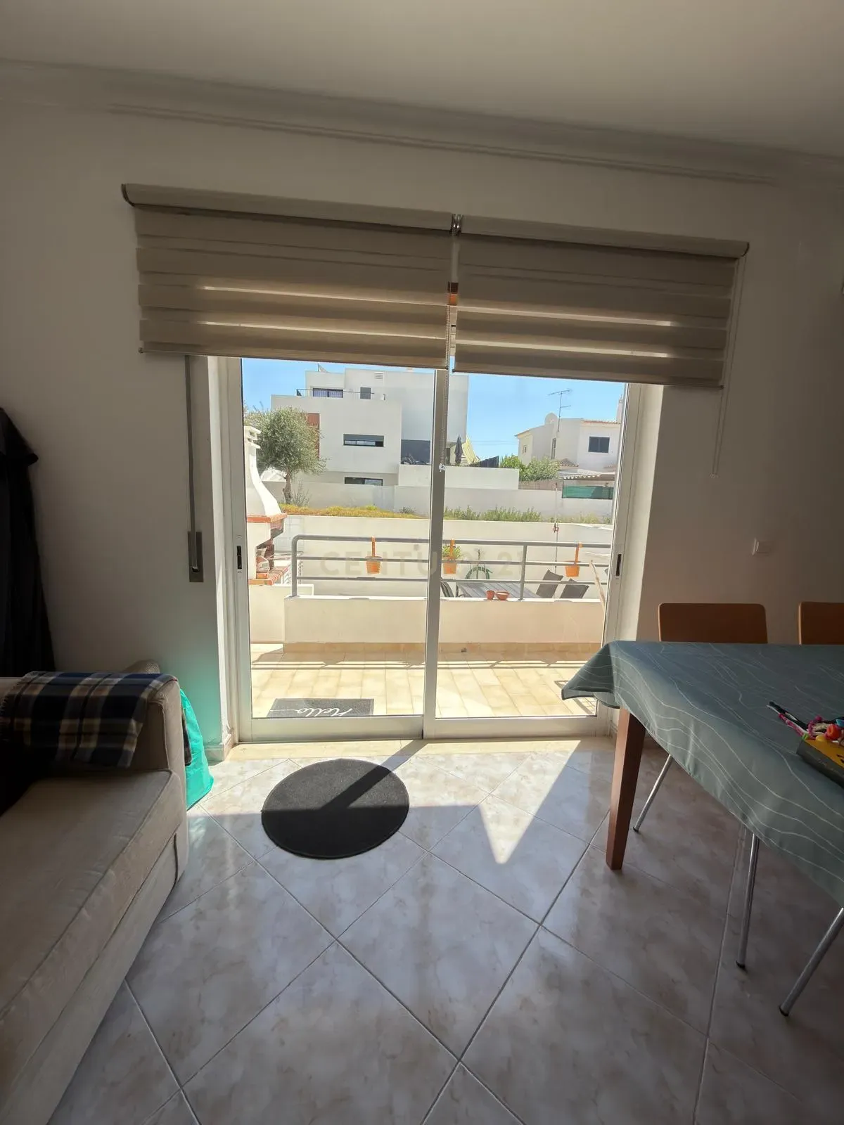 Fotografia 4 de Encantadora Moradia T2 de Dois Pisos em Tavira – Conforto, Tradição e Estilo de Vida no Algarve