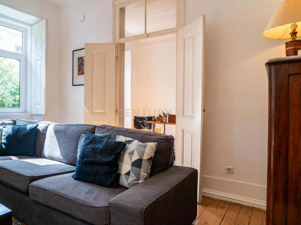 Apartamento T5 em Arroios: mais espaço, mais conforto e mais Família! - Image 14