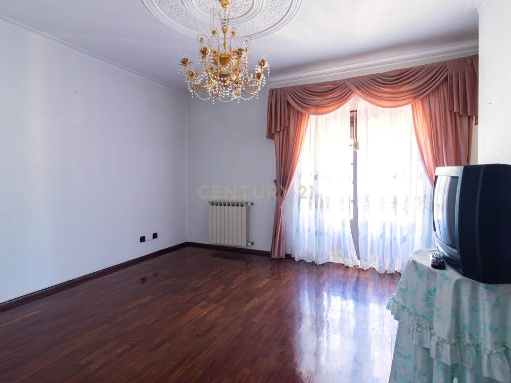 CONJUNTO MORADIA, 4 APARTAMENTOS E PAVILHÃO - Image 20