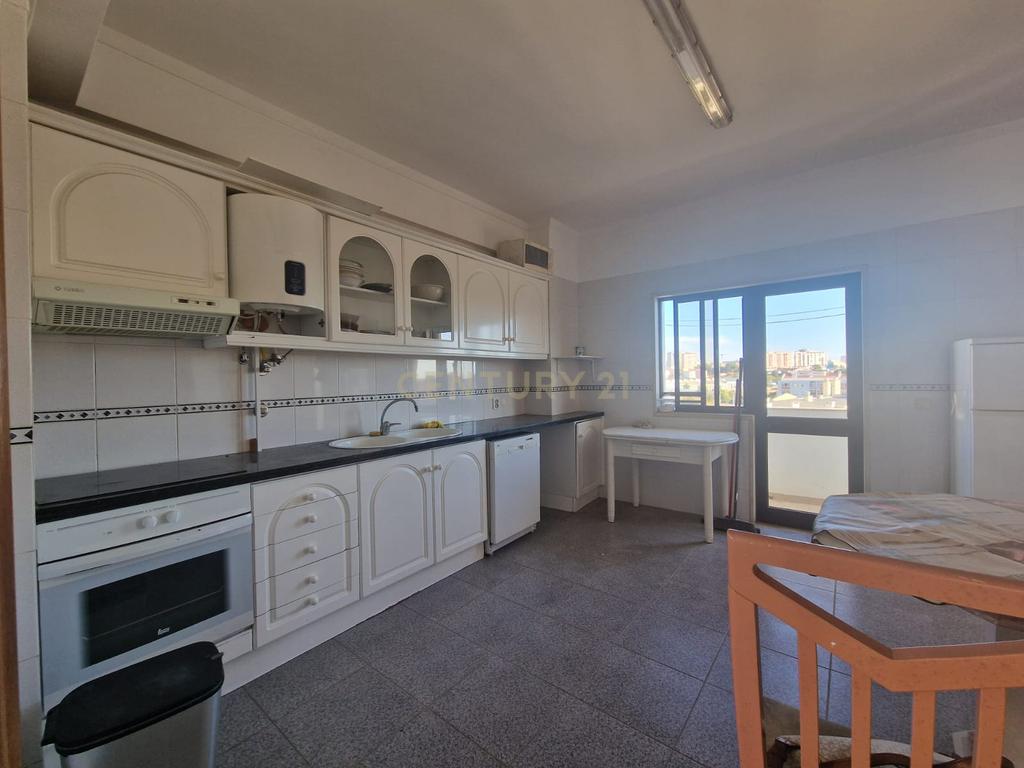 Apartamento T1, São Gabriel, Setúbal - Image 2