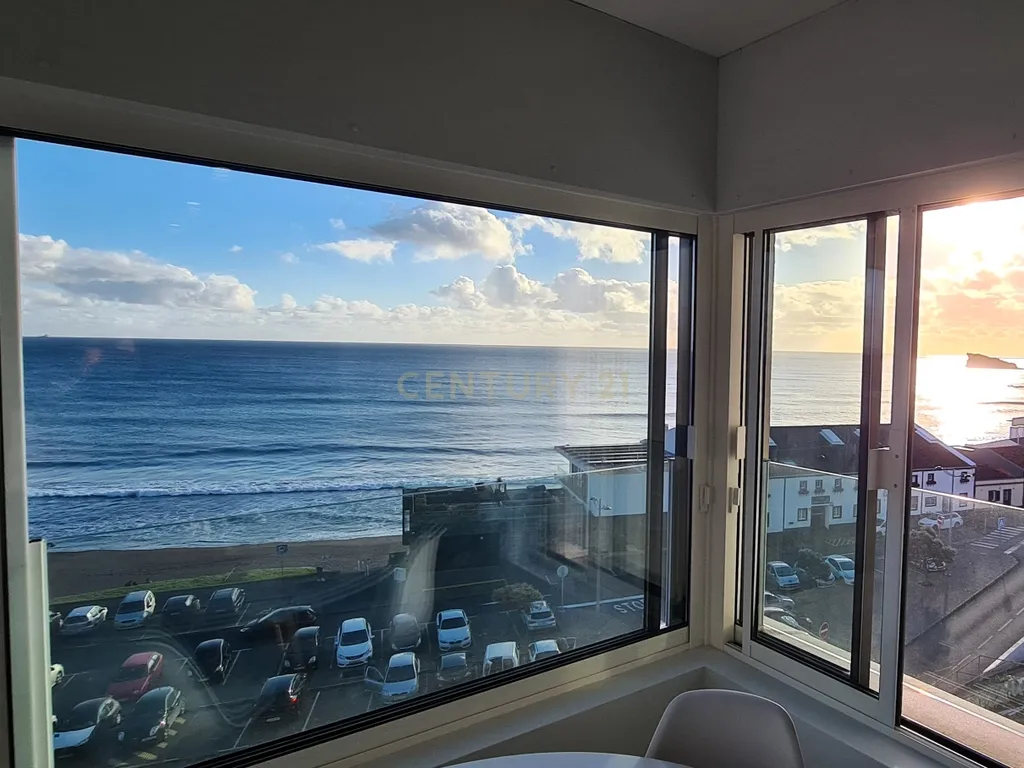 Apartamento T3 Deslumbrante à Beira-Mar - Vista para a Praia das Milícias/Açores - Image 42