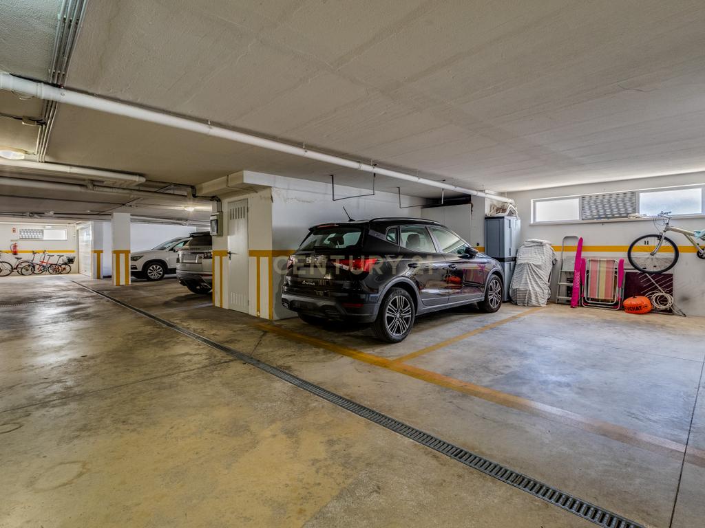 T3 Mobilado com Garagem em Vila Real de Santo António - Image 27