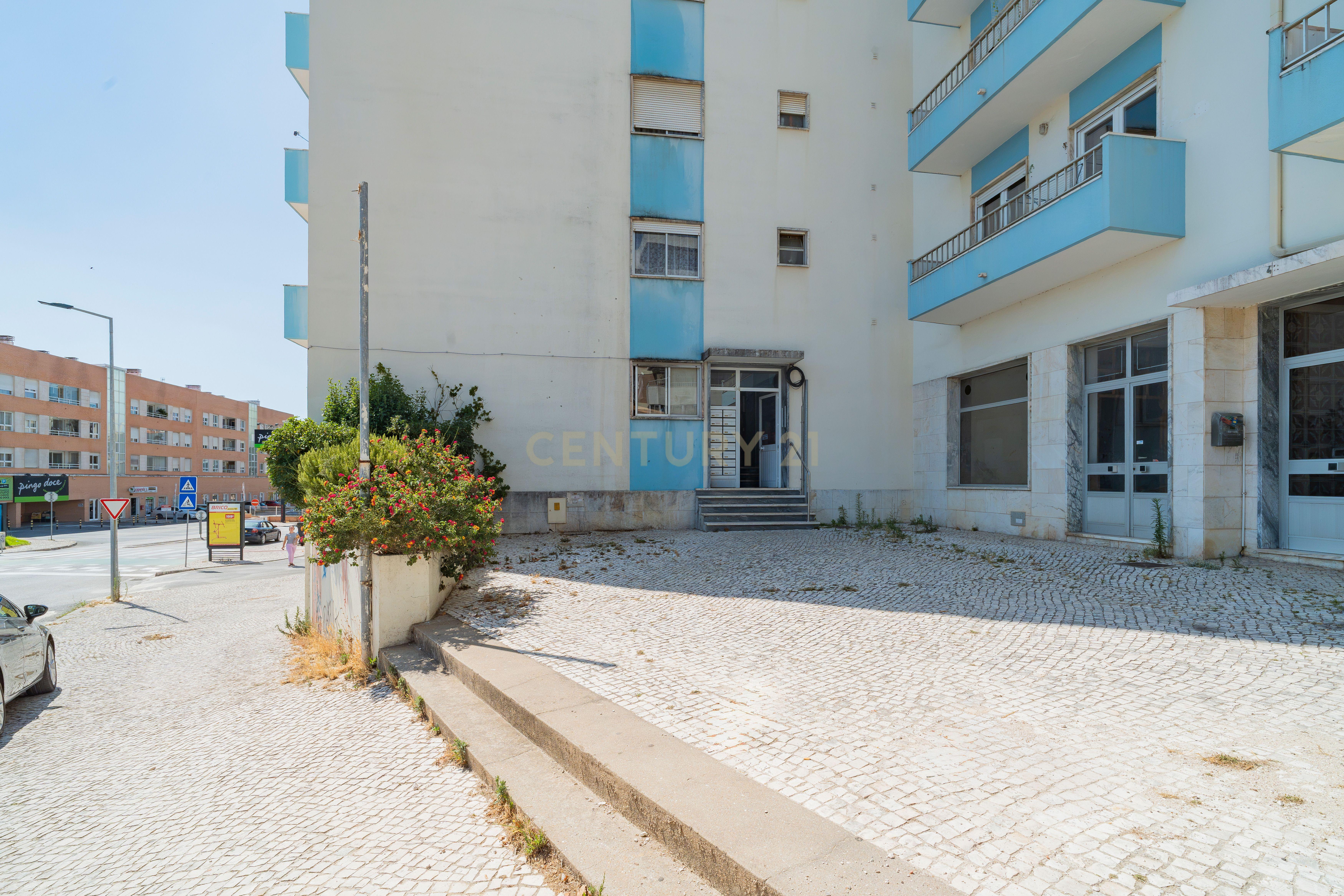Fotografia 8 de Oportunidade de Investimento T3 junto ao Ensino Superior | Caldas da Rainha