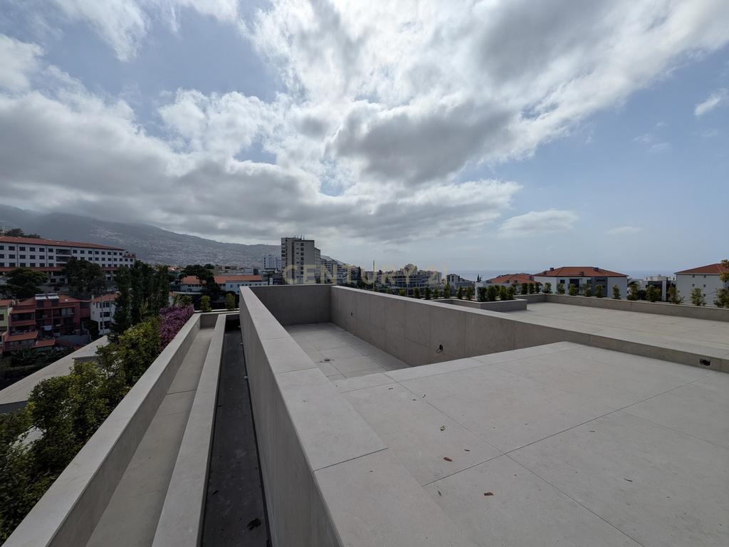 Luxuoso Apartamento T3 em Funchal, Ilha da Madeira - Image 10