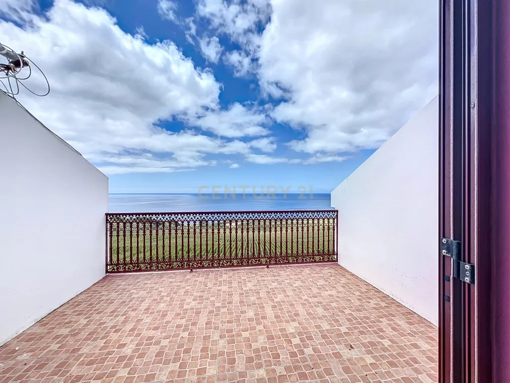 🏡 Moradia Única com Vista Mar — 3 Apartamentos | AL em Funcionamento | Feteiras, Ponta Delgada - Image 61