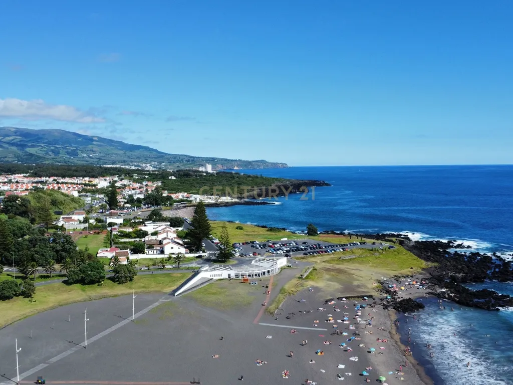Apartamento T3 com Vista Mar em Rosto do Cão, Ponta Delgada - Image 32