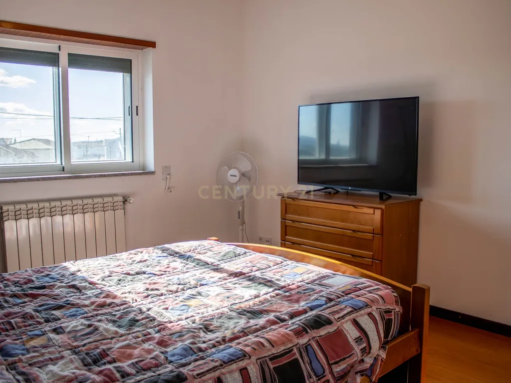 Moradia T5 Vila Nova Foz Côa - Image 34