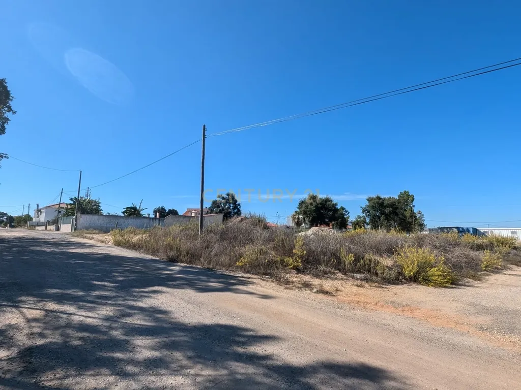 Terreno de 567m2, Casal do Sapo, Sesimbra - Image 18