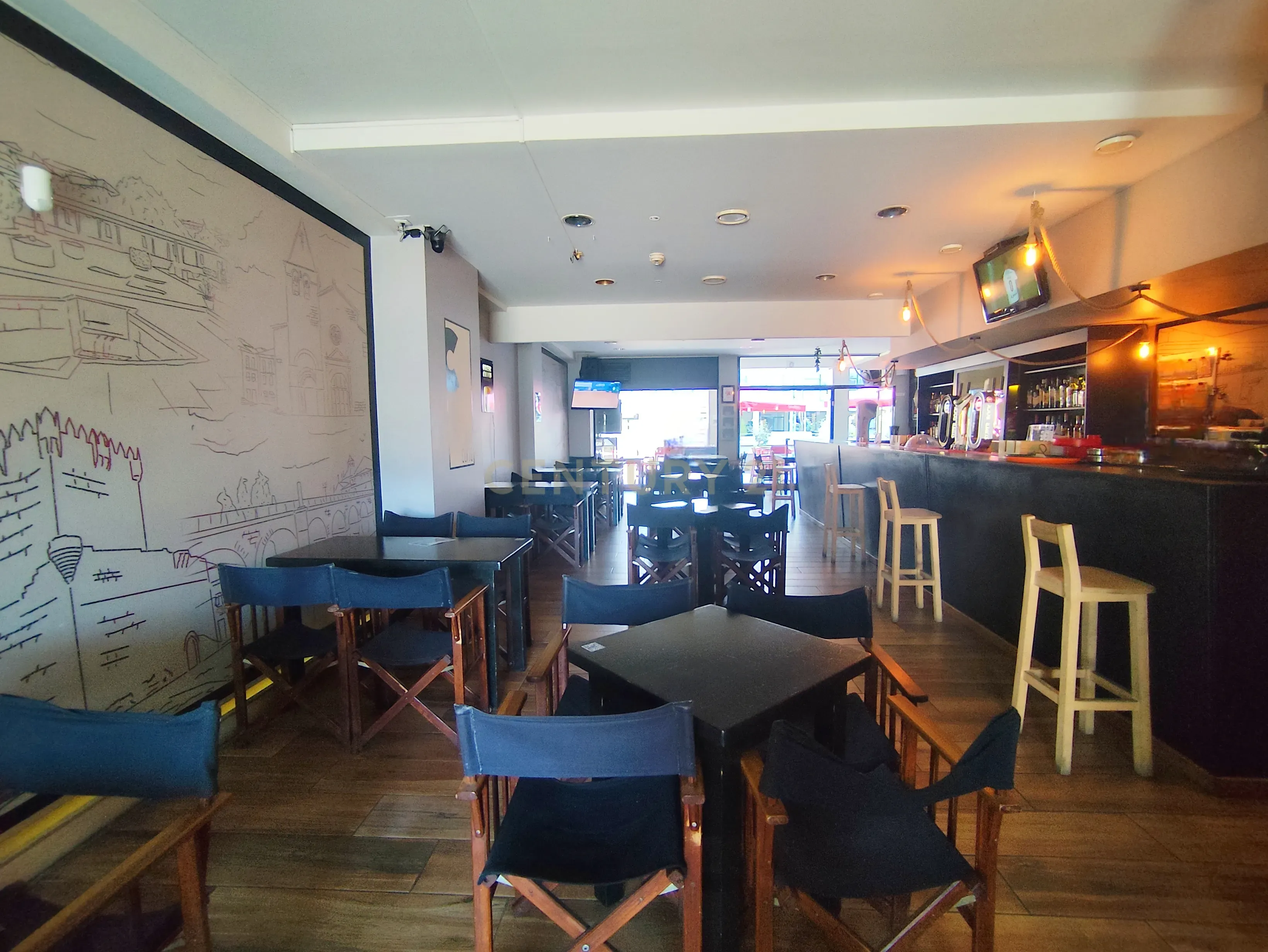 Fotografia 8 de Trespasse | Pub & Bar Café em Chaves