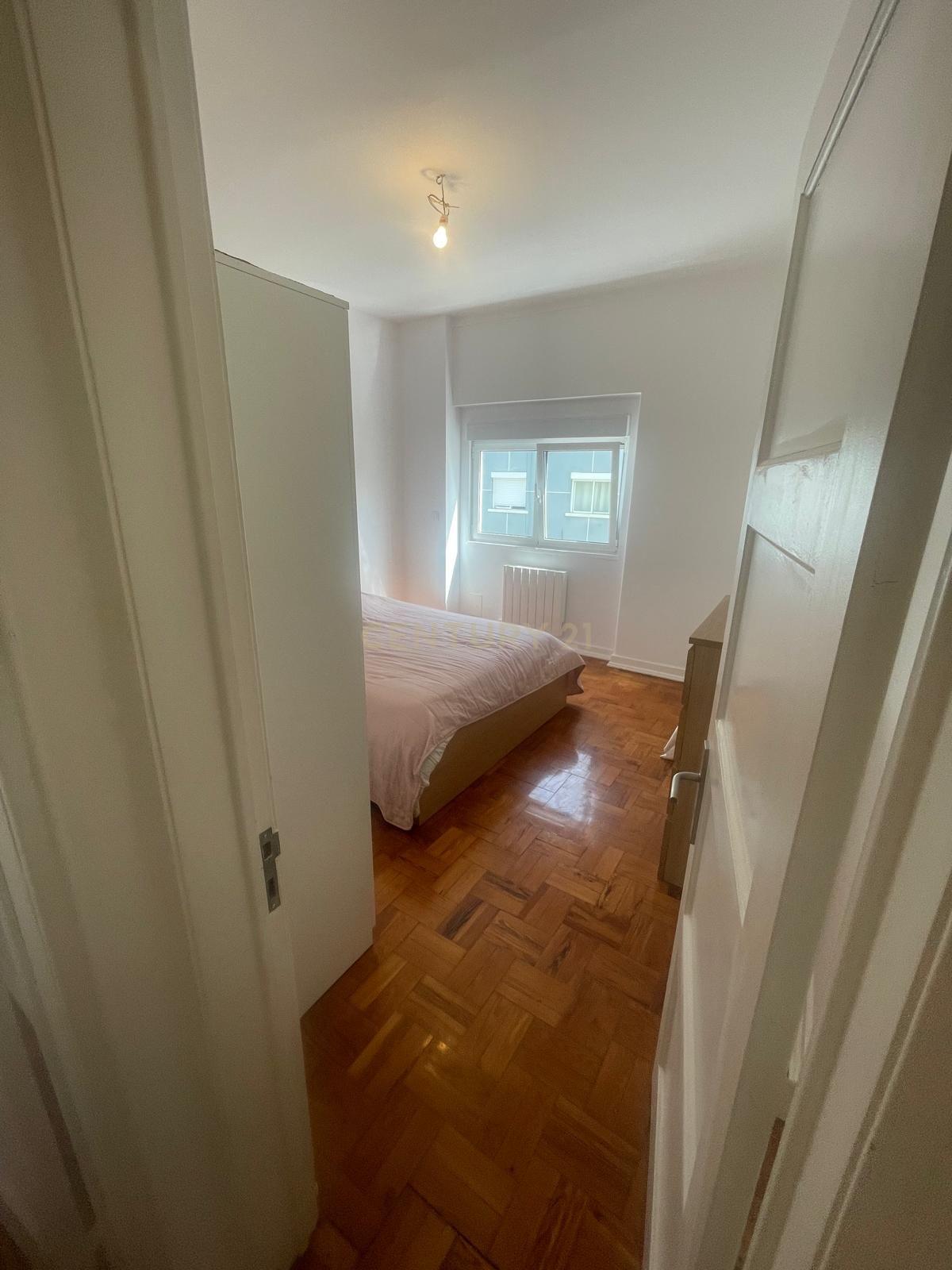 Fotografia 10 de Apartamento T2 com possibilidade de utilização como T3 | Excelente localização no Barreiro