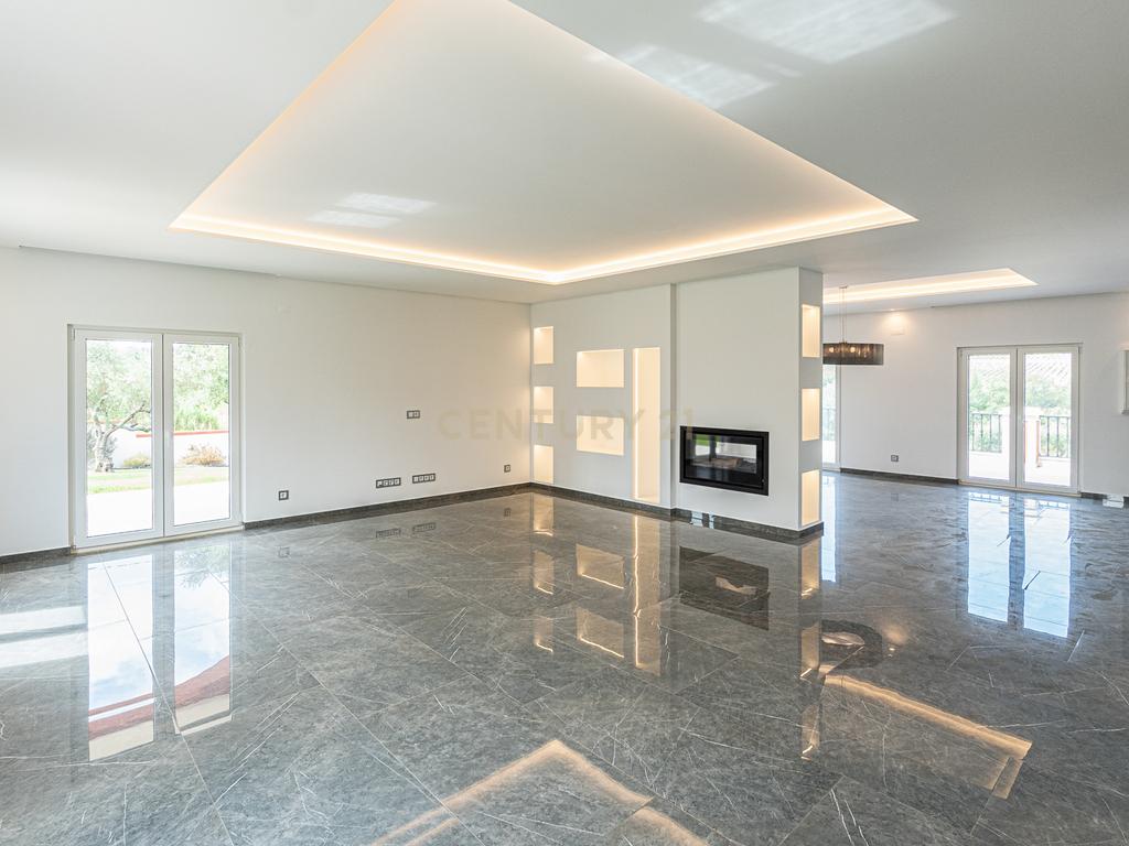 Moradia T6 de Luxo - 924 m² - Piscina - São Pedro da Cadeira - Nova - Image 9