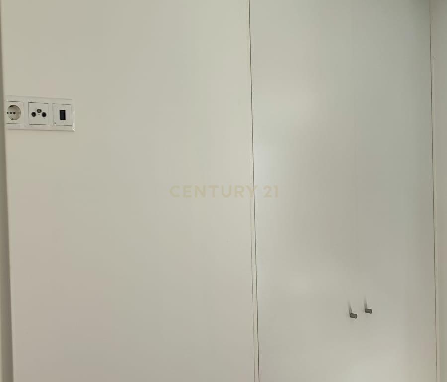 PRÉDIO EM PROPRIEDADE TOTAL NO CENTRO HISTÓRICO DE PENICHE – T0, T1 e T2  - Image 18
