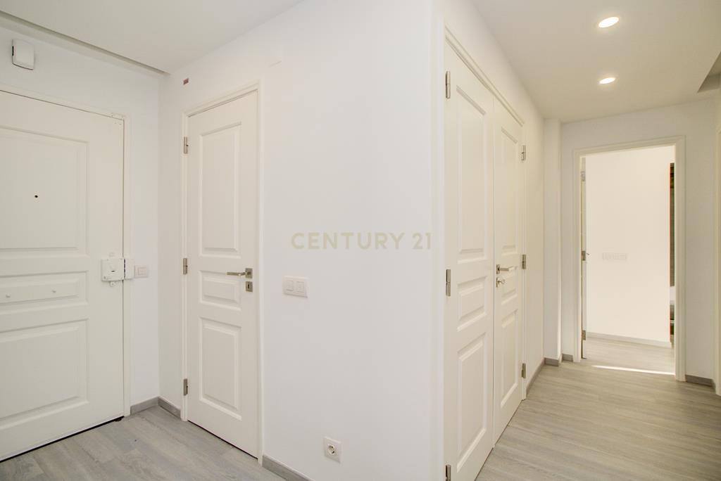 ARRENDA APARTAMENTO T2 -86 M2- COM ELEVADOR, EM MIRAFLORES, LINDA-A-VELHA - Image 8