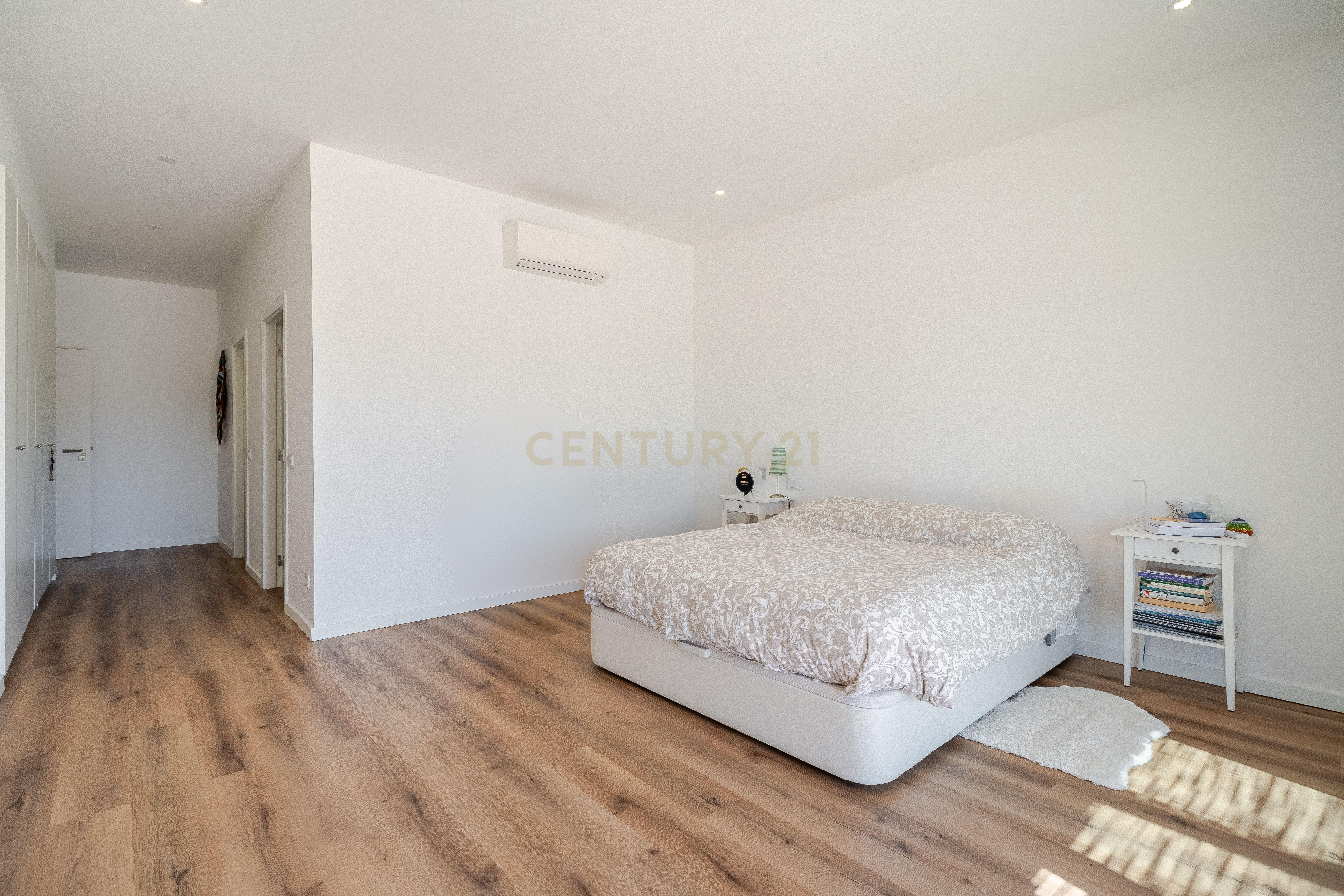Moradia T3 à venda em Santa Bárbara de Nexe, Faro — foto 14