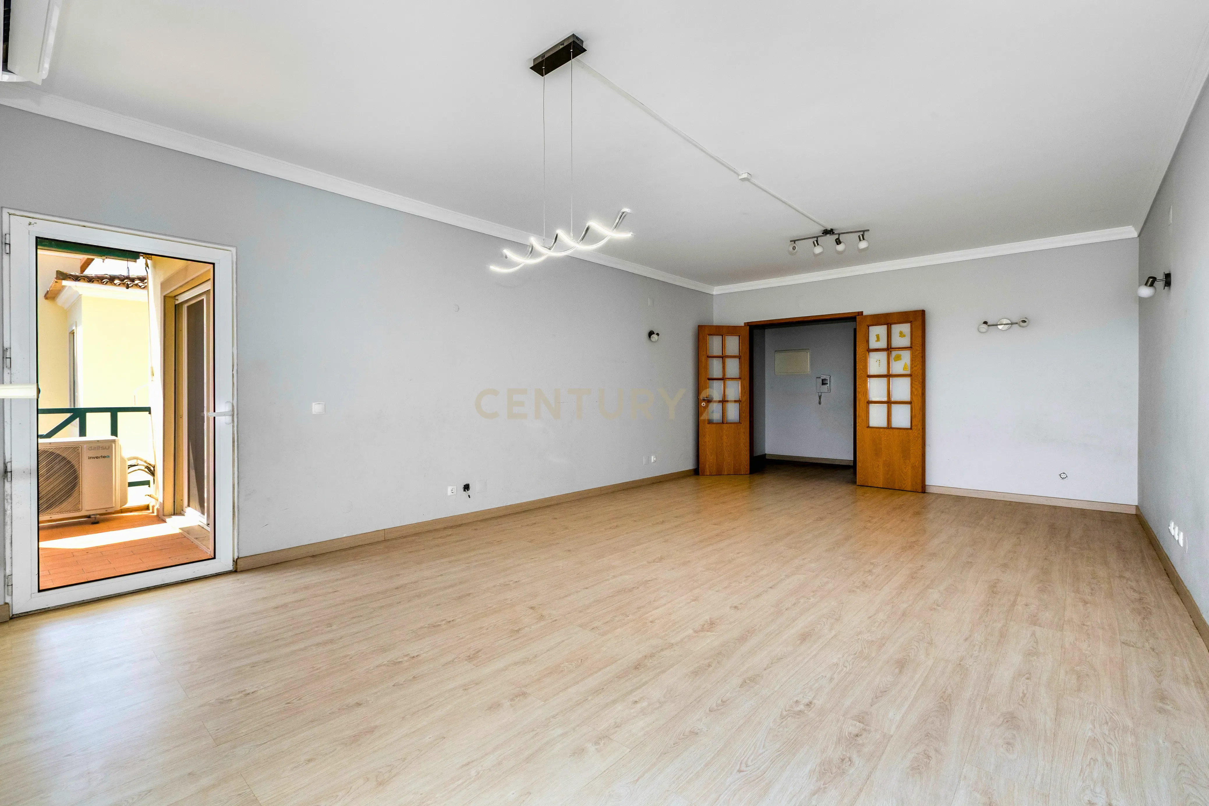 Fotografia 6 de Apartamento Morderno T4 com Vista Mar, Elevador , Garagem e 166 m² em Estoi