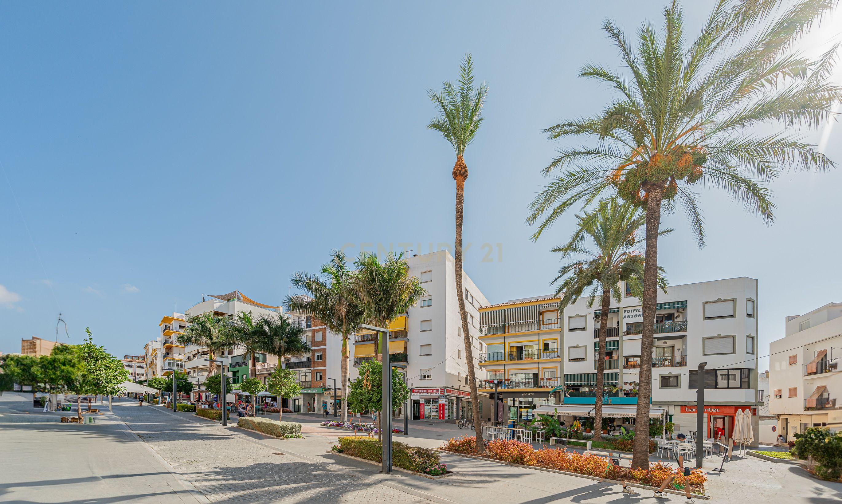 Penthouse brilhante com telhado no coração de San Pedro de Alcantara, Marbella. - Image 35
