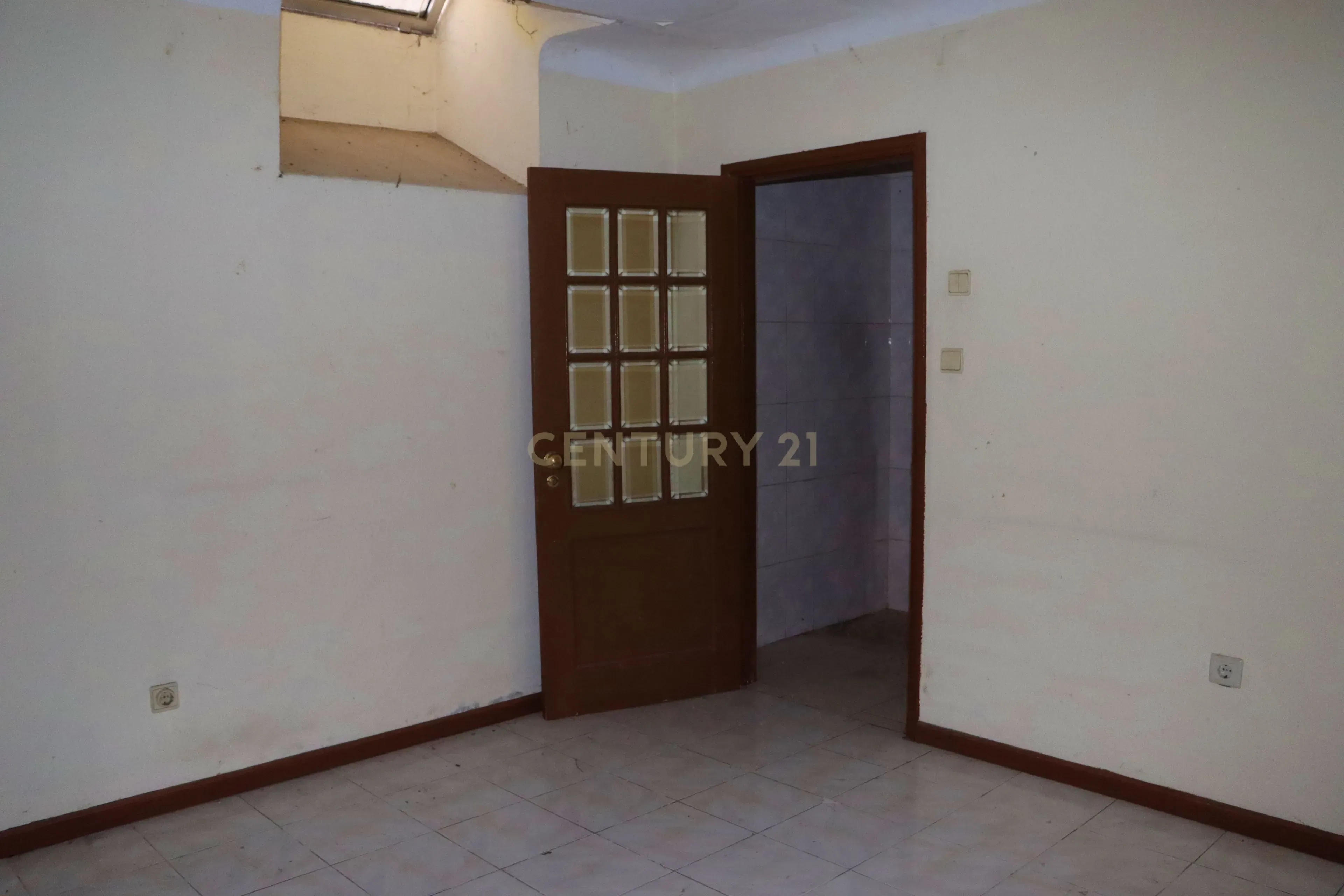 Fotografia 6 de Prédio para reabilitação em Miragaia | Excelente oportunidade de investimento